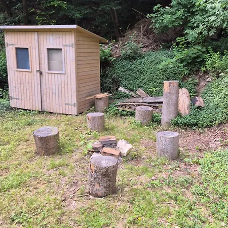 Chaticka Pod Skalou - Cozy Off Grid Solar Casa vacanze Beroun (Central Bohemian)