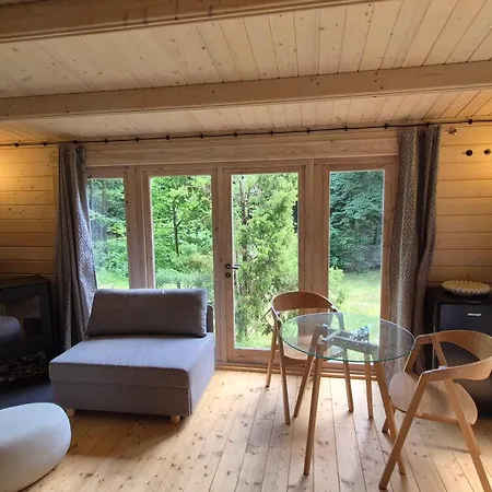 Casa vacanze Chaticka Pod Skalou - Cozy Off Grid Solar *